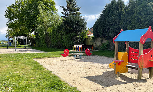 Spielplatz Wegberg Merbeck an Talsstraße, am Sportplatz und auf Schulhof Grundschule