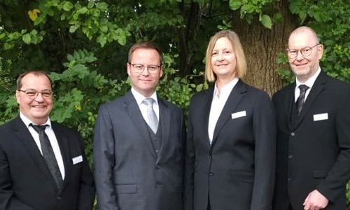 Team Bestatter Torsten Heiss | Mit Mitarbeiter Beerdigung planen für einen würdevollen Abschied in Wegberg im Kreis Heinsberg und Kreis Viersen