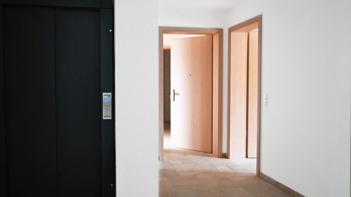 Seniorenwohnung in Wegberg Holtum / zwischen Erkelenz und Mönchengladbach. 64 qm 2 Zimmer und KDB mit Balkon | breite Flure und Türen