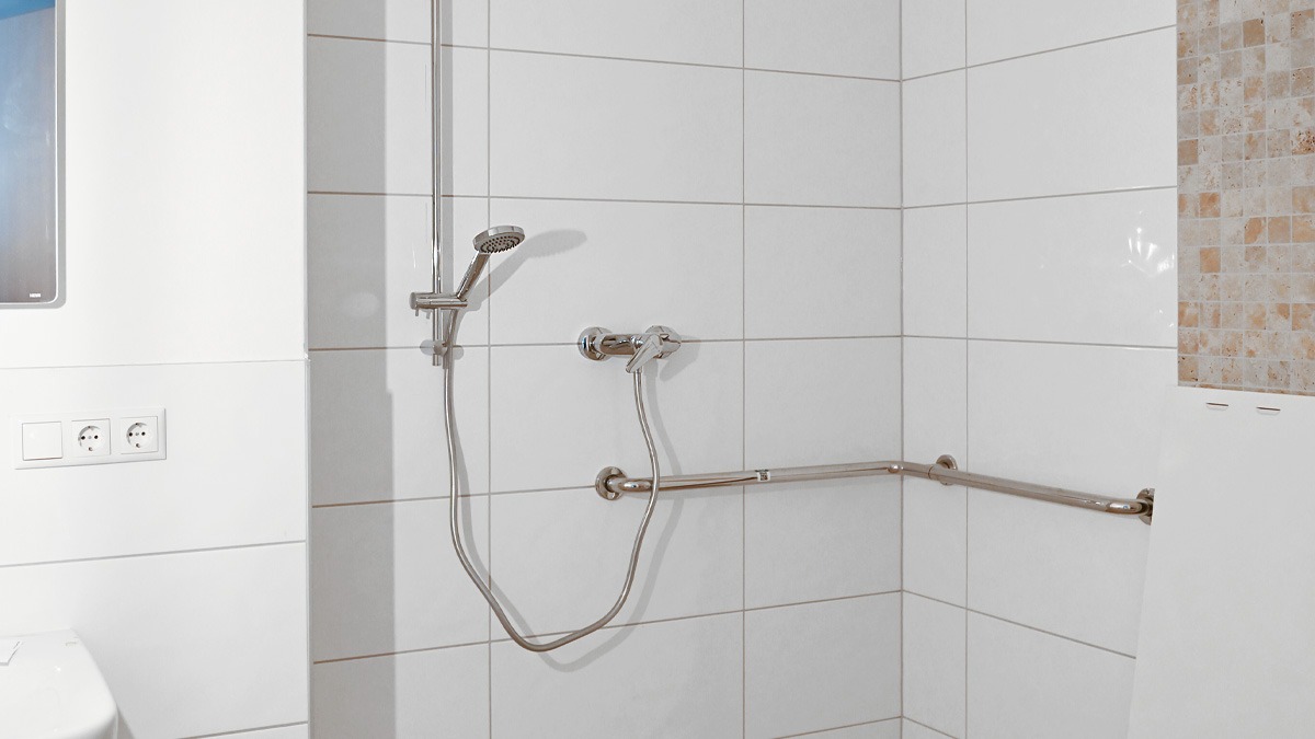 Seniorenwohnung in Wegberg Holtum / zwischen Erkelenz und Mönchengladbach. 64 qm 2 Zimmer und KDB mit Balkon | Dusche neu