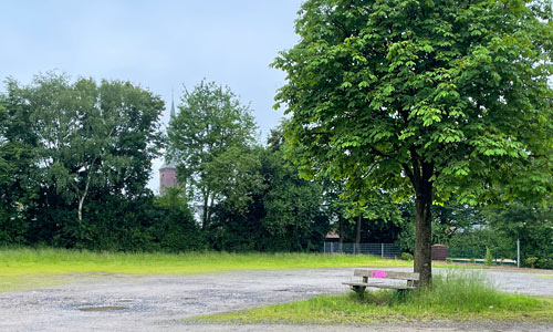 Veranstaltungsplatz für den Sommerzauber ist der Dorfplatz mitten in Wegberg - Merbeck im Kreis Heinsberg in der Nachbarschaft von Arsbeck, Niederkrüchten, Rickelrath, Harbeck